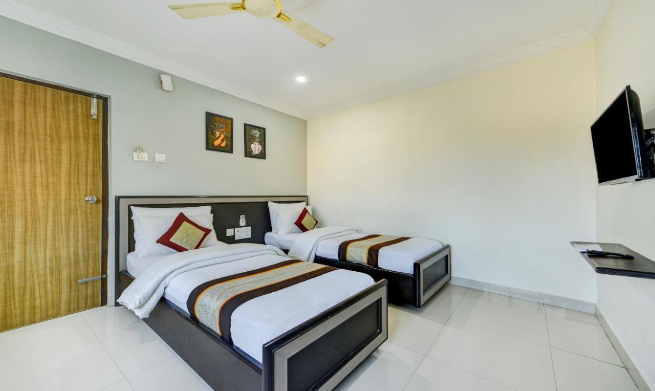 Pleasant Days Hotel Τσενάι Εξωτερικό φωτογραφία