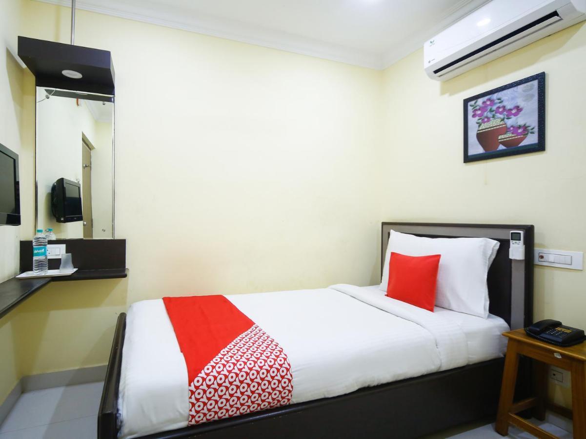 Pleasant Days Hotel Τσενάι Εξωτερικό φωτογραφία